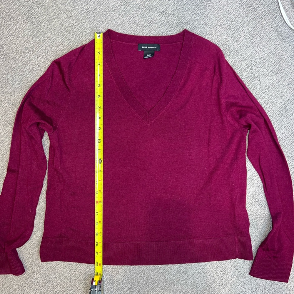 Club Monaco Women's V-Neck Sweater — Raspberry